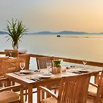 Saint John & 5* Agios Ioannis Diakoftis