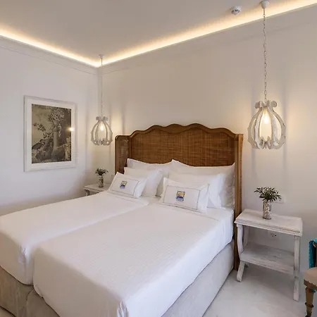 Resort Saint John & 5*