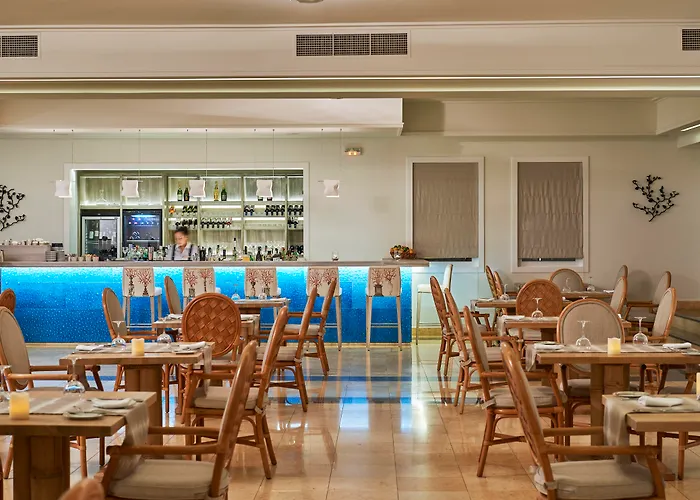 Saint John & Semesteranläggning (resort) Agios Ioannis Diakoftis